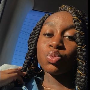 Meet your Posher, Breâanna